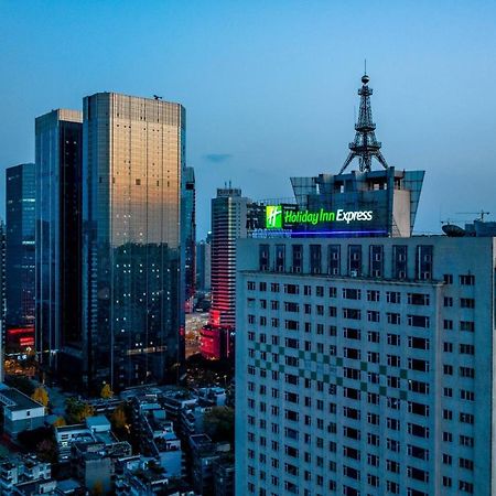 Holiday Inn Express Chengdu Tianfu Square By Ihg - Chunxi Road And Kuanzhai Alley Kültér fotó