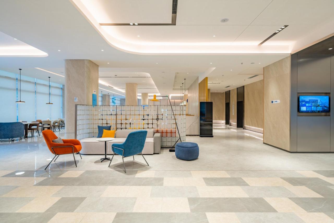 Holiday Inn Express Chengdu Tianfu Square By Ihg - Chunxi Road And Kuanzhai Alley Kültér fotó