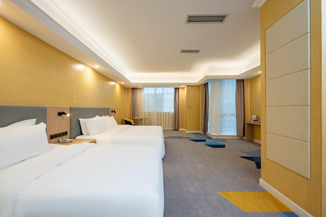 Holiday Inn Express Chengdu Tianfu Square By Ihg - Chunxi Road And Kuanzhai Alley Kültér fotó